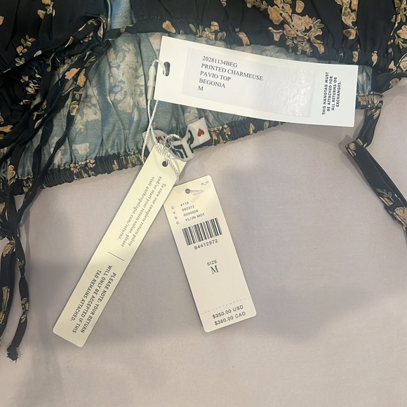 CIAO LUCIA PAVIO SHIRRED TOP - Medium - Picture 4 of 9